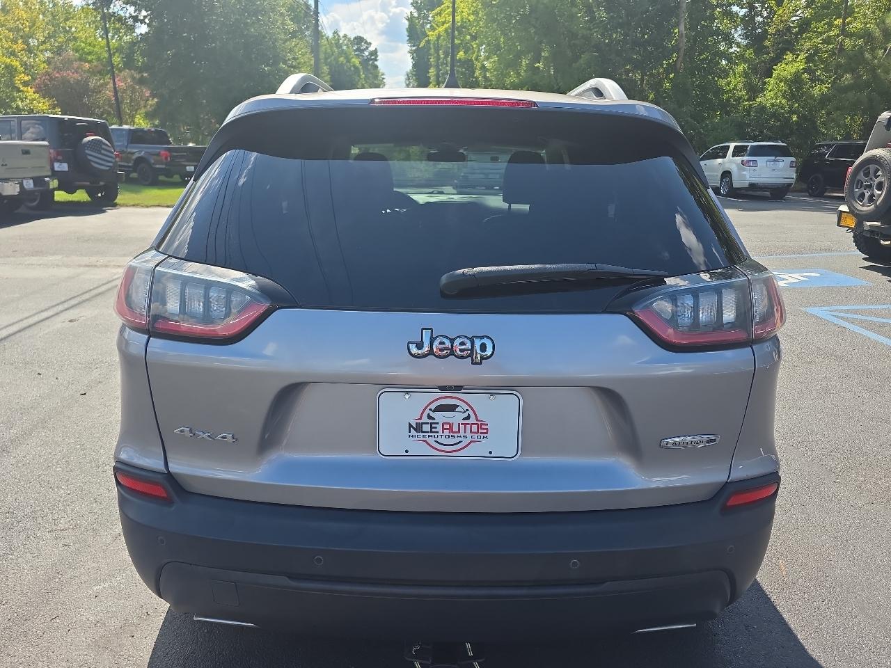 Jeep Cherokee  2019