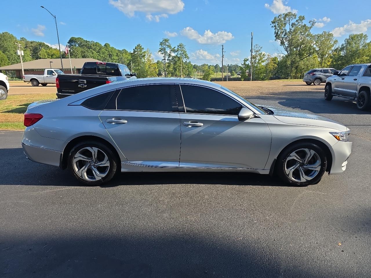Honda Accord  2018