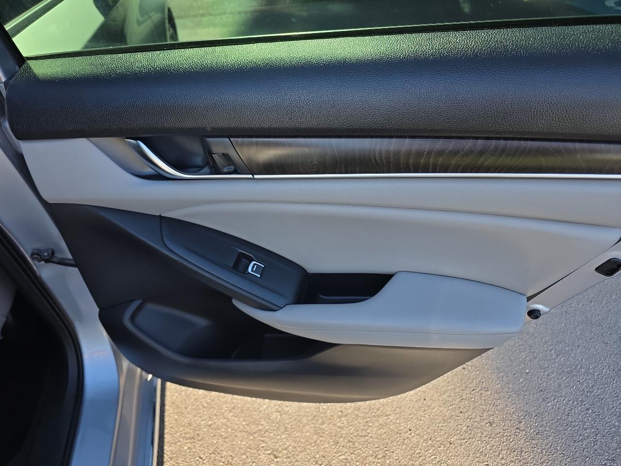 Honda Accord  2018