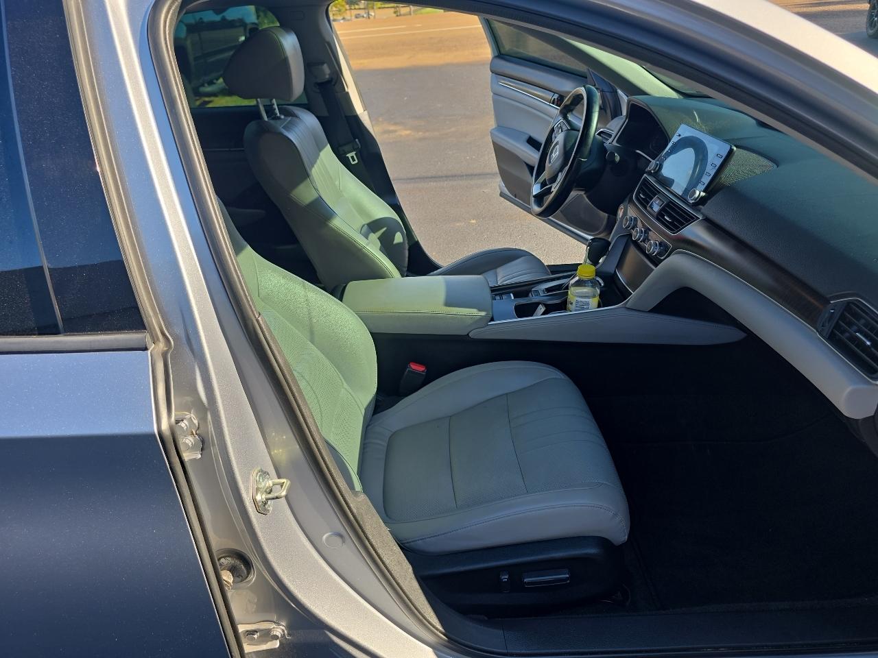 Honda Accord  2018
