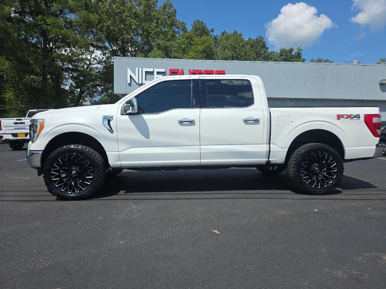 Ford F-150 4WD SuperCrew 145" Lariat 2021