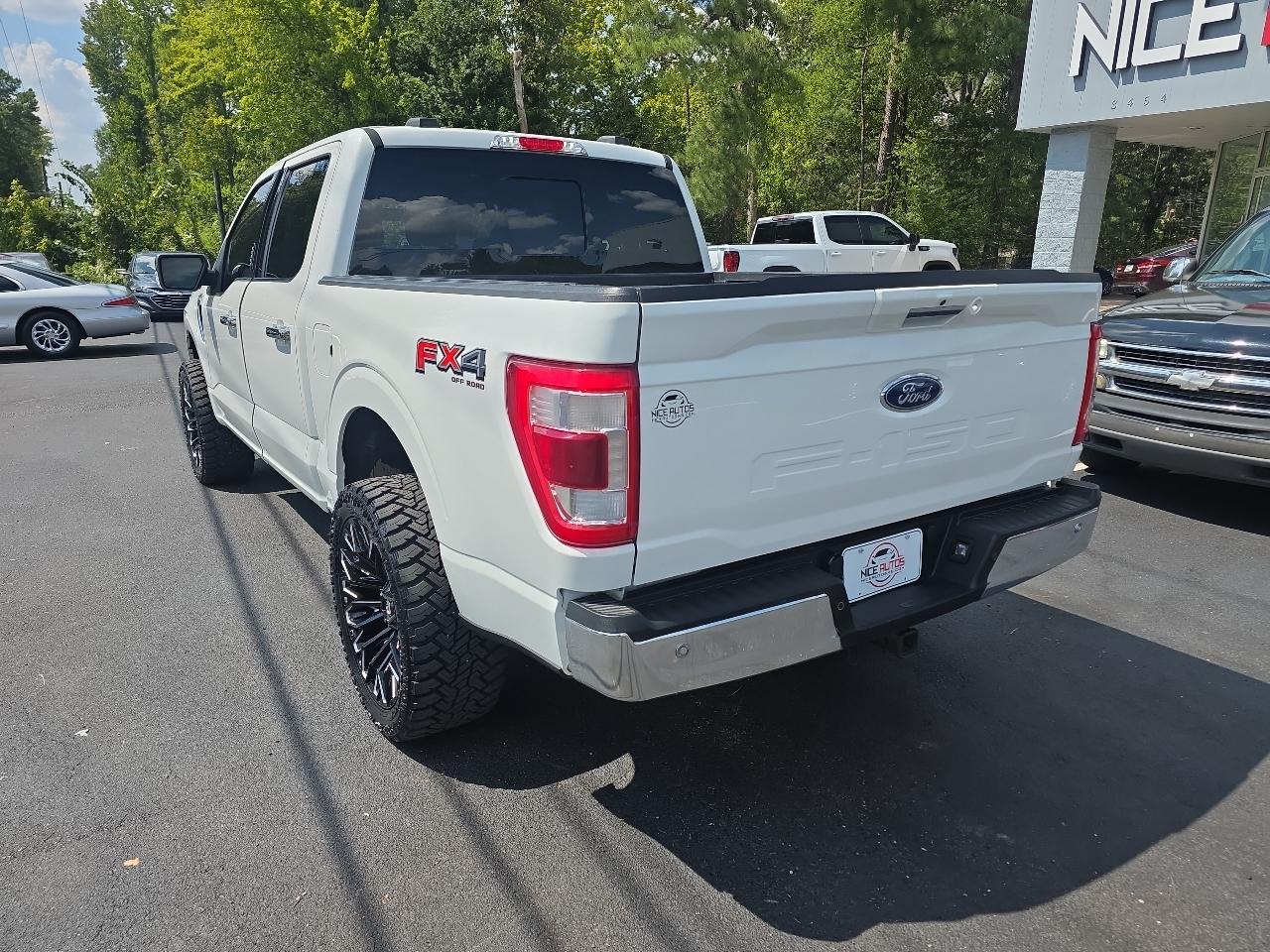 Ford F-150 4WD SuperCrew 145" Lariat 2021