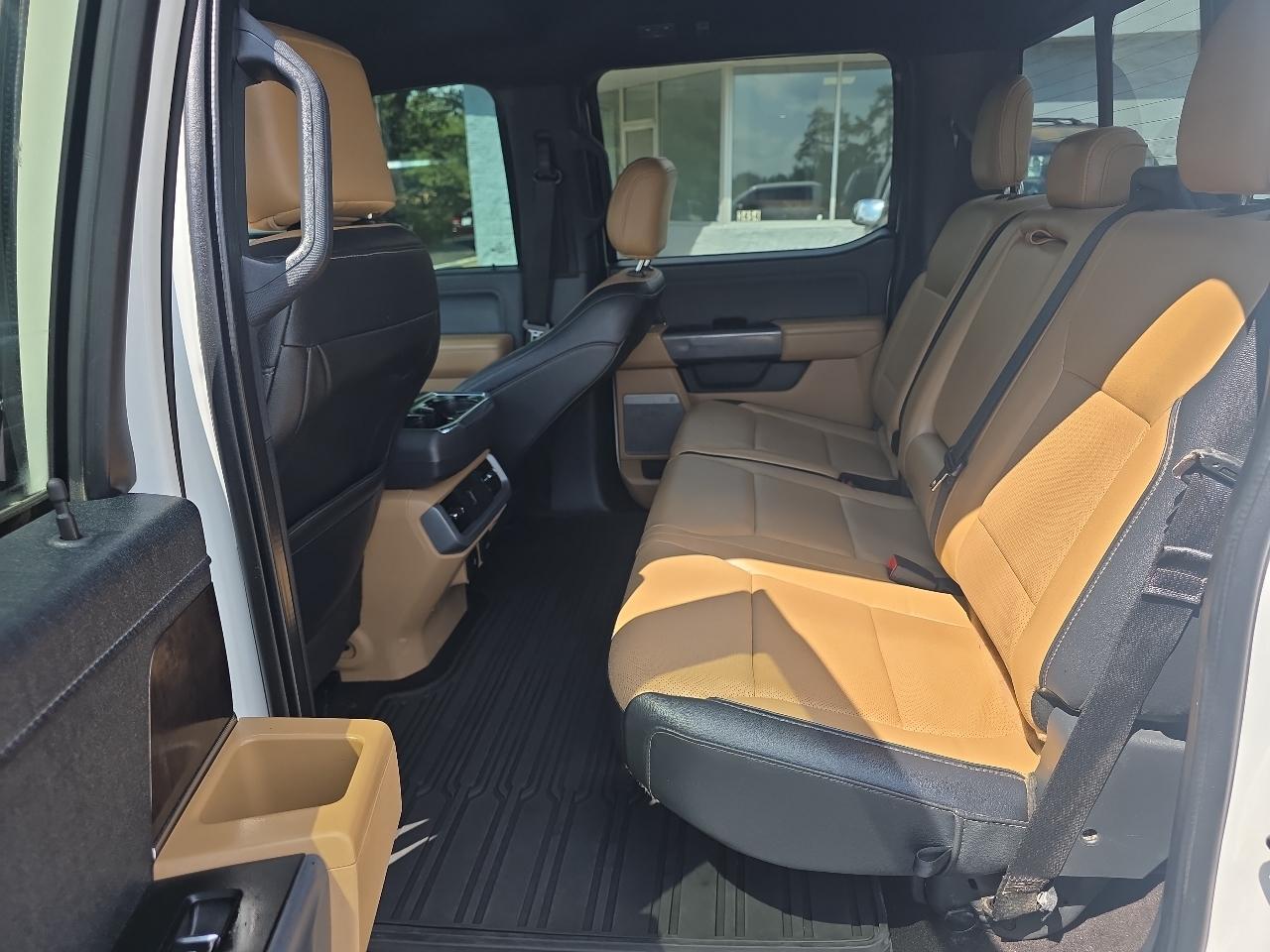 Ford F-150 4WD SuperCrew 145" Lariat 2021