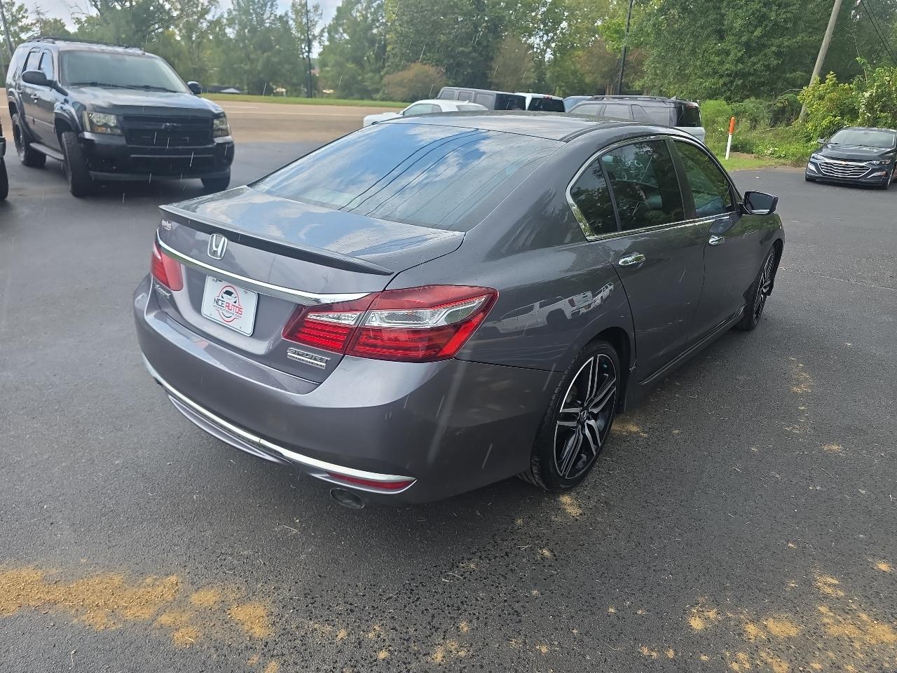 Honda Accord  2017