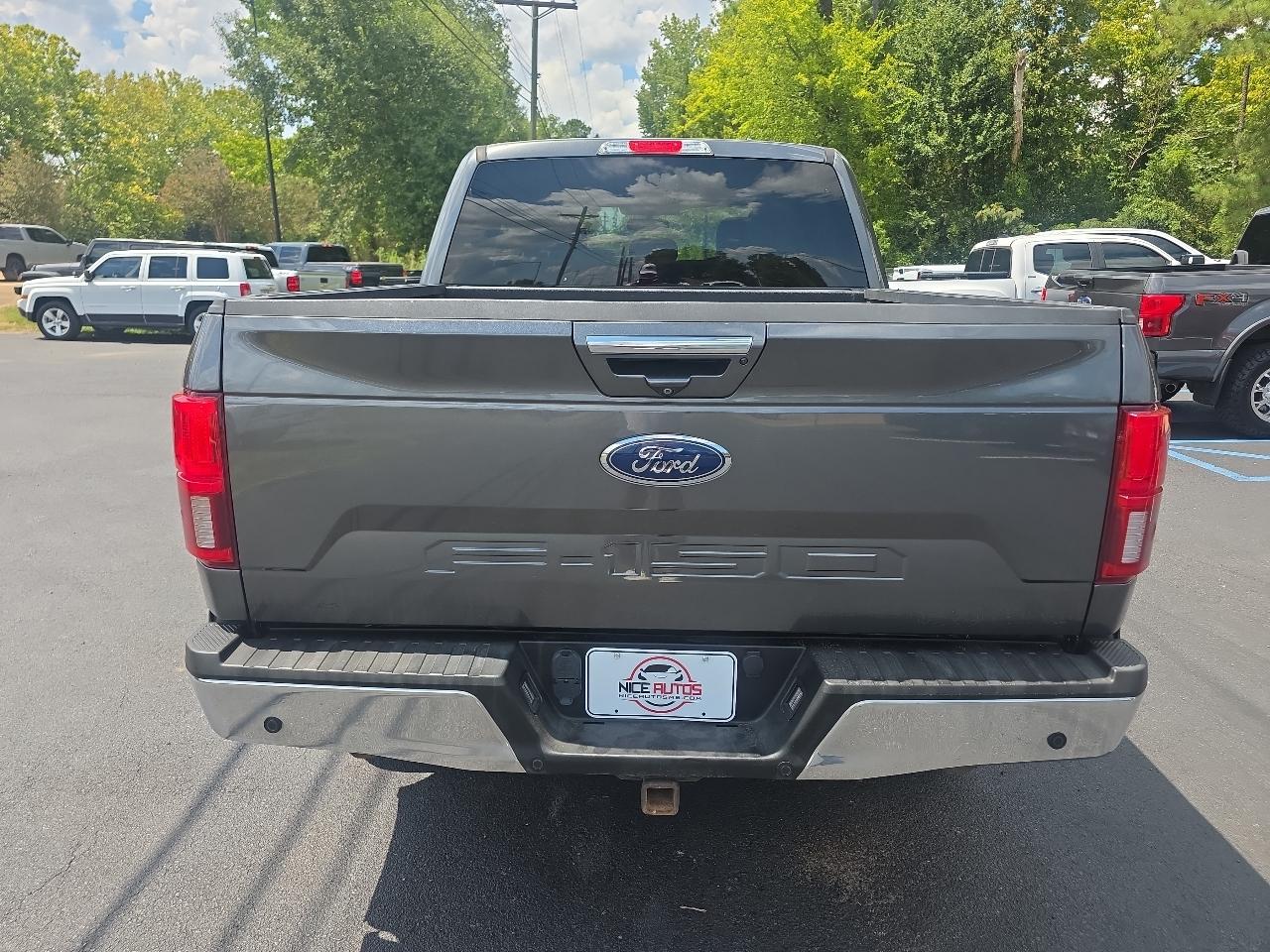 Ford F-150 4WD SuperCrew 145" Lariat 2018