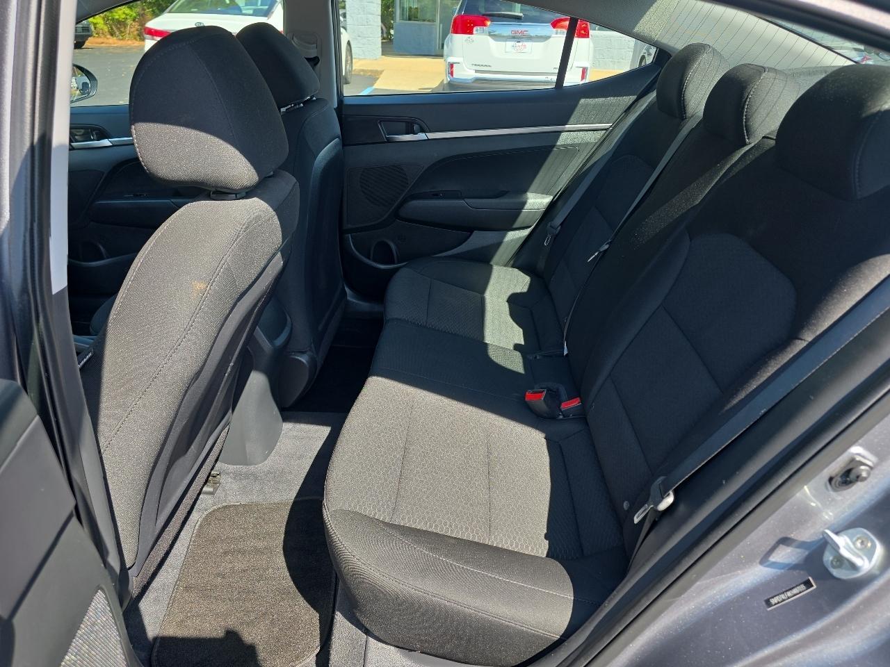 Hyundai Elantra  2019