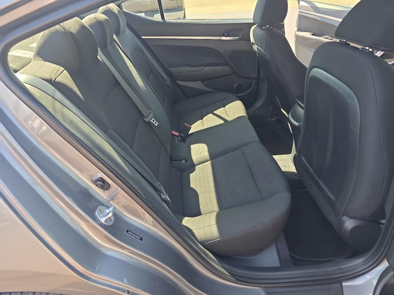 Hyundai Elantra  2019