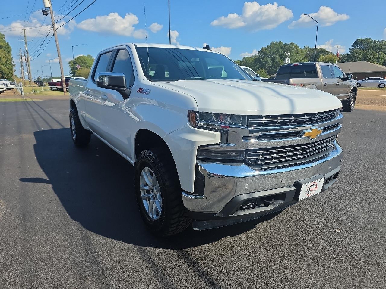 Chevrolet Silverado 1500 4WD Crew Cab 157" LT 2019