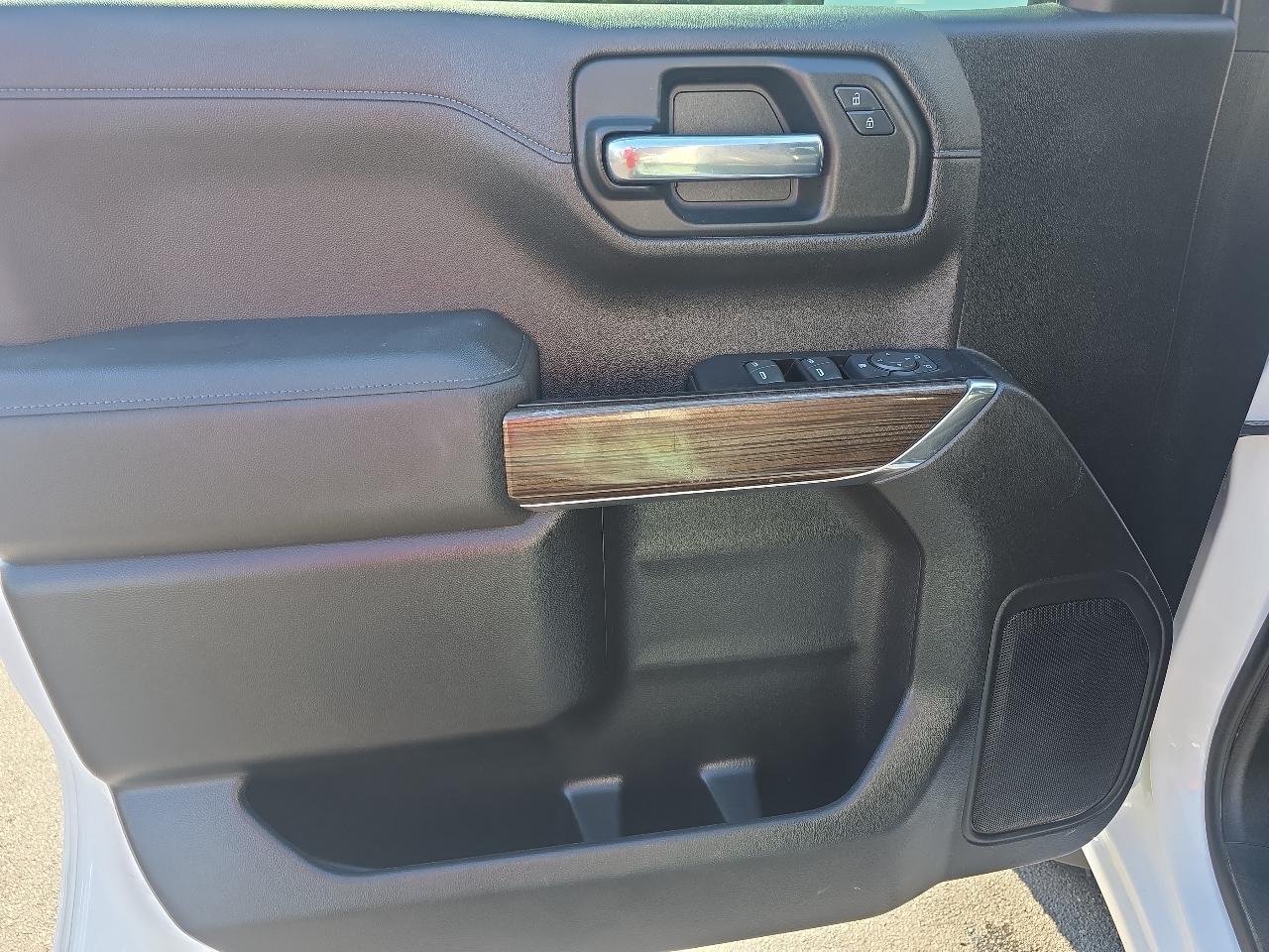 Chevrolet Silverado 1500 4WD Crew Cab 157" LT 2019