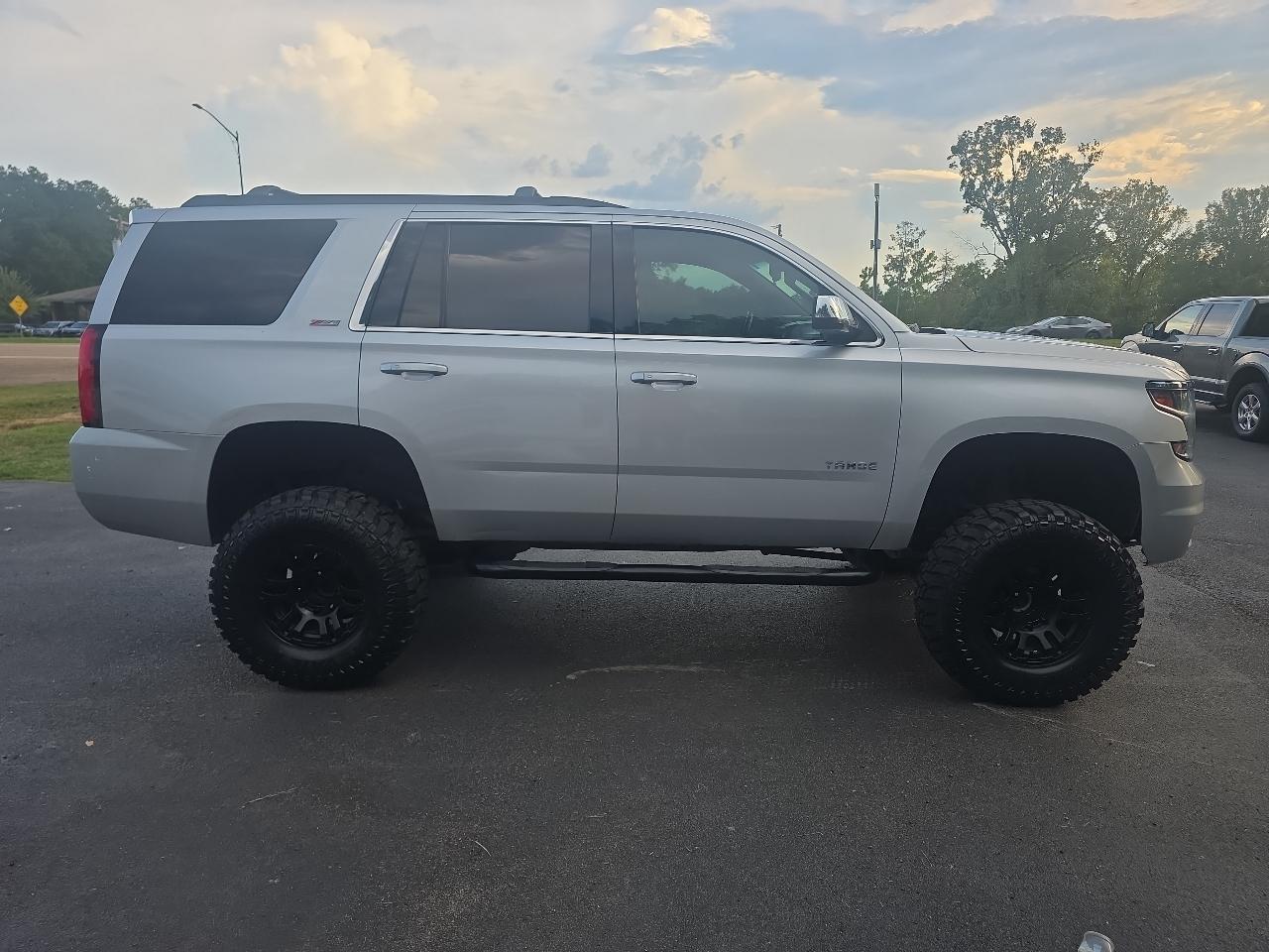 Chevrolet Tahoe Z71 4D SUV 4WD 2017