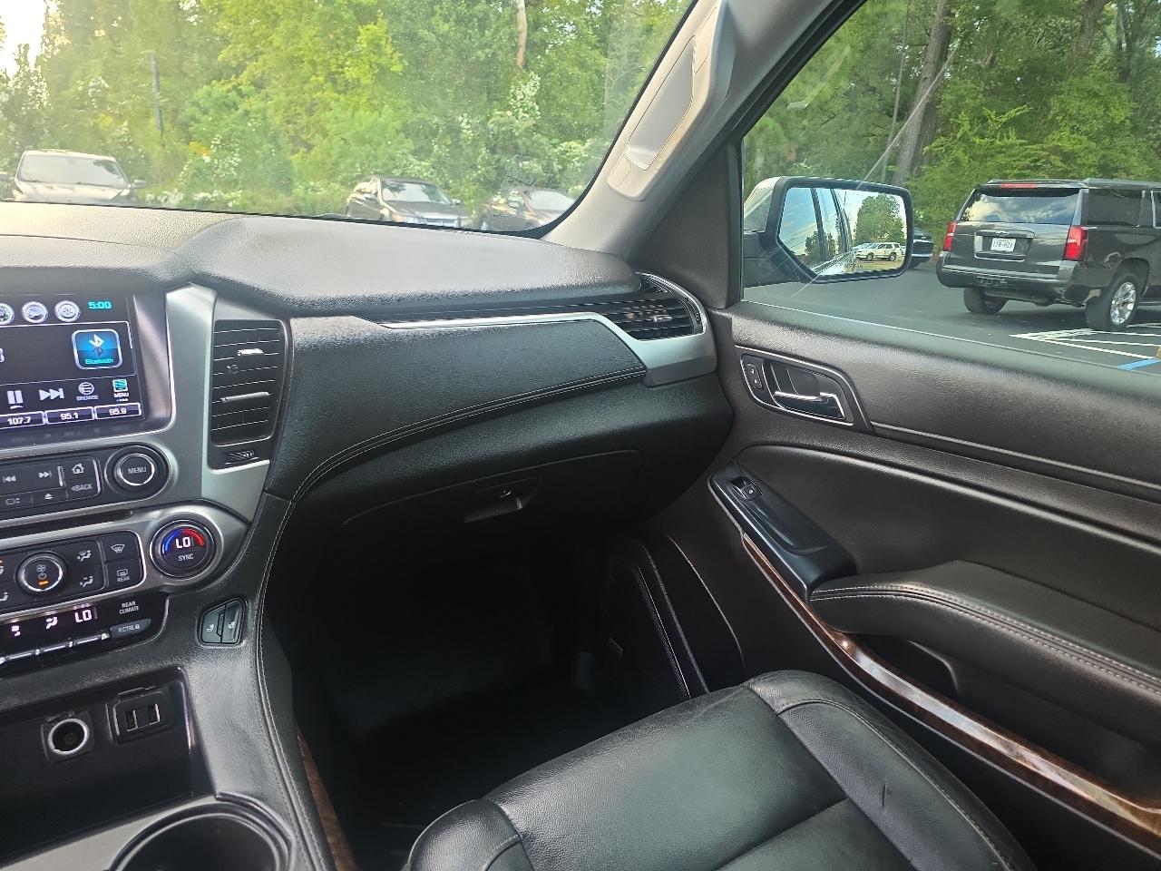 Chevrolet Tahoe Z71 4D SUV 4WD 2017