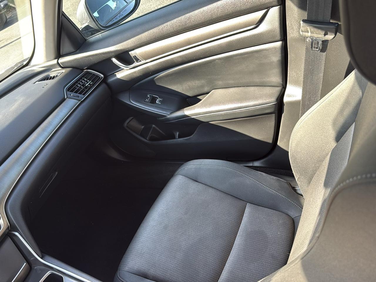 Honda Accord  2018