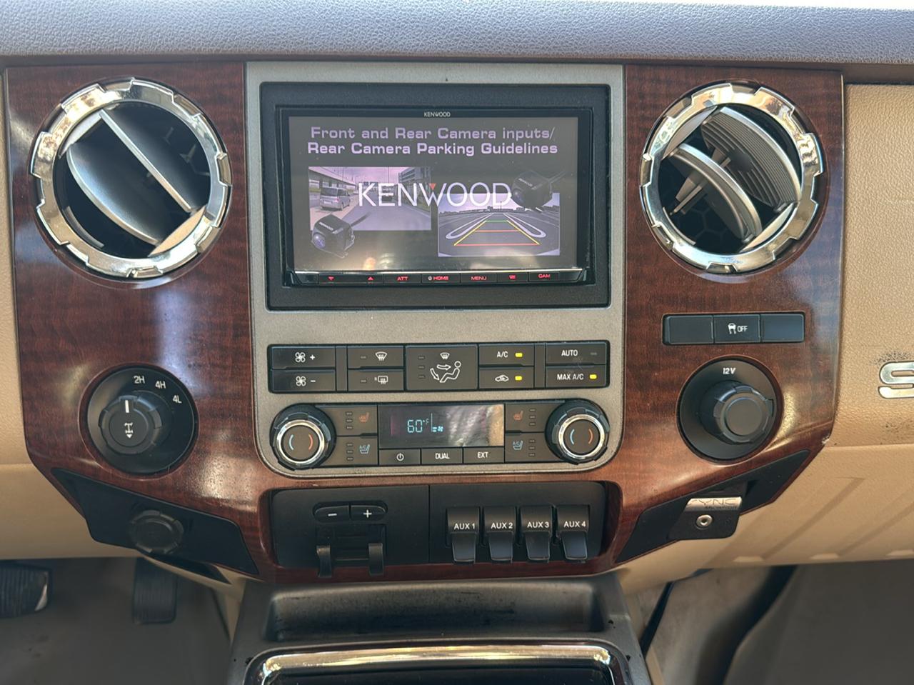 Ford F-250 SD King Ranch Crew Cab 4WD 2012