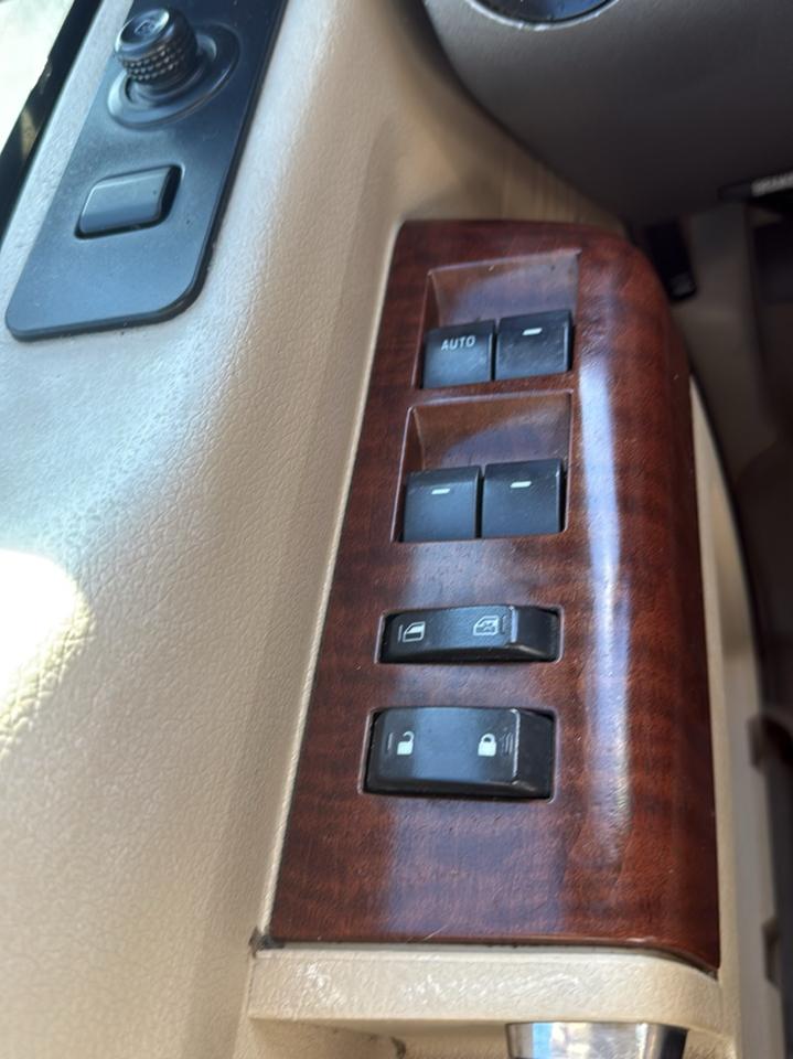 Ford F-250 SD King Ranch Crew Cab 4WD 2012