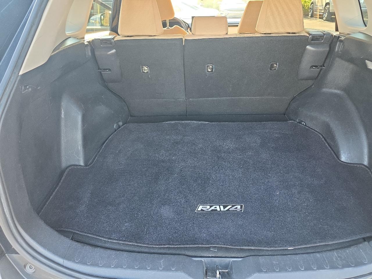 Toyota RAV4  2019