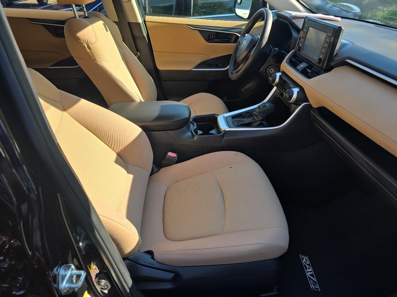 Toyota RAV4  2019