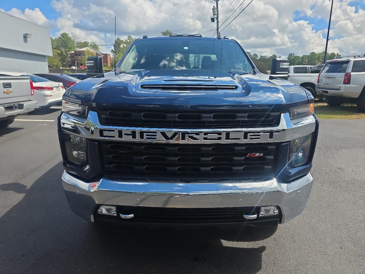 Chevrolet Silverado 2500HD 4WD Crew Cab 153.7" LT 2023
