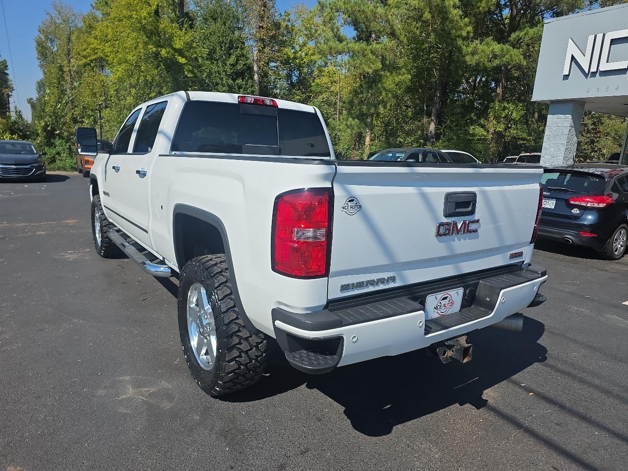 GMC Sierra 2500HD 4WD Crew Cab 153" SLT 2015