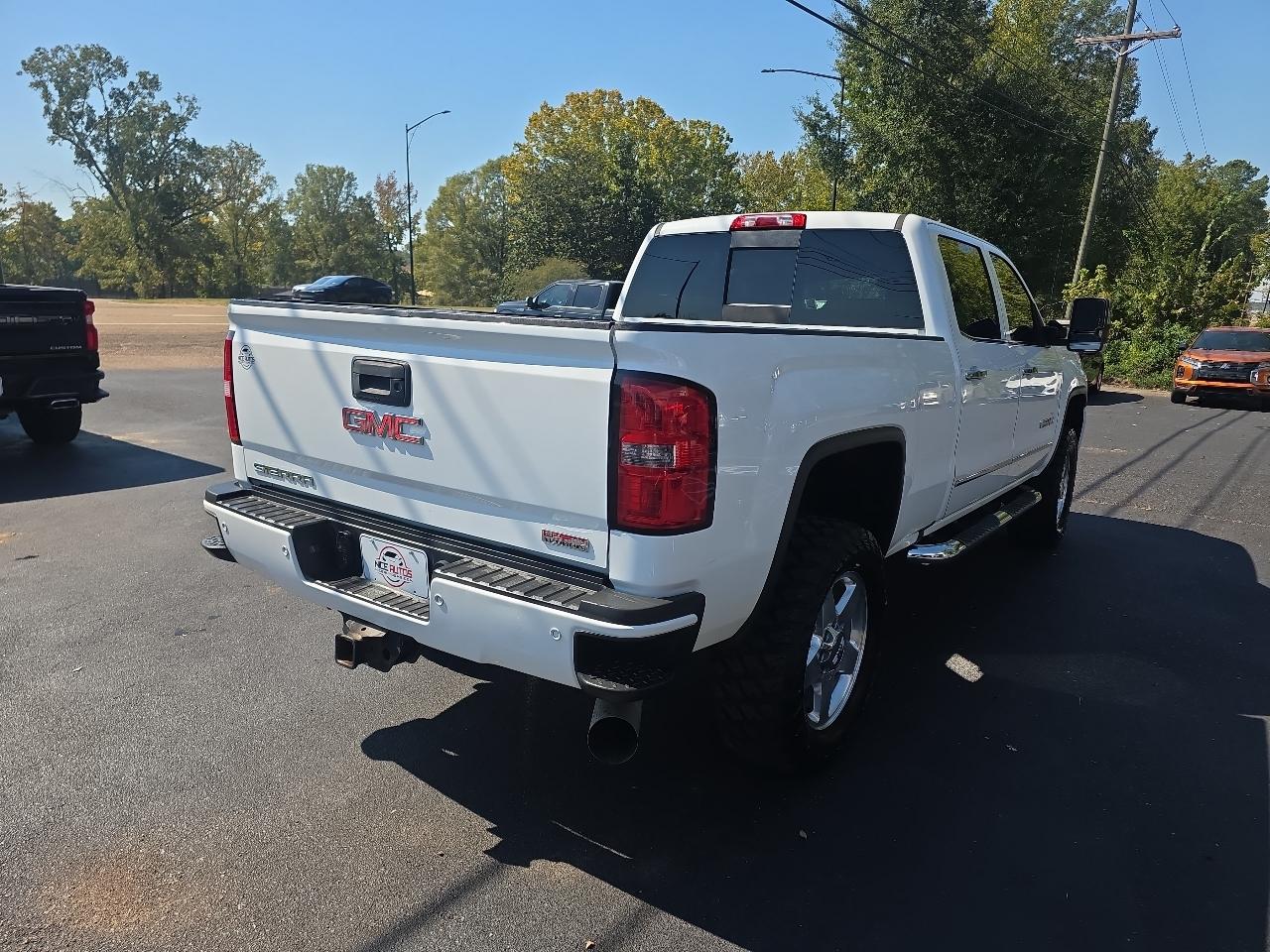 GMC Sierra 2500HD 4WD Crew Cab 153" SLT 2015