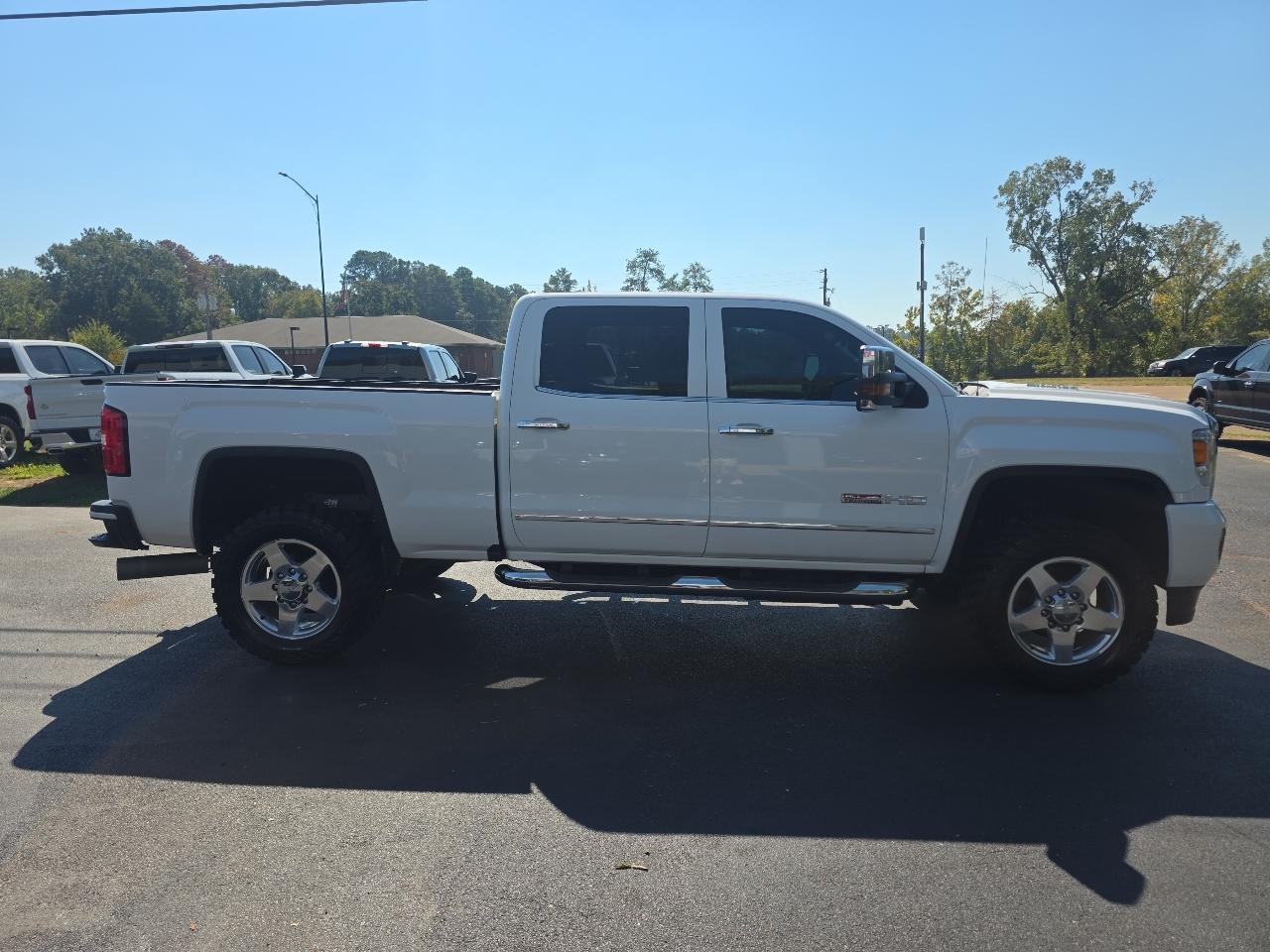 GMC Sierra 2500HD 4WD Crew Cab 153" SLT 2015