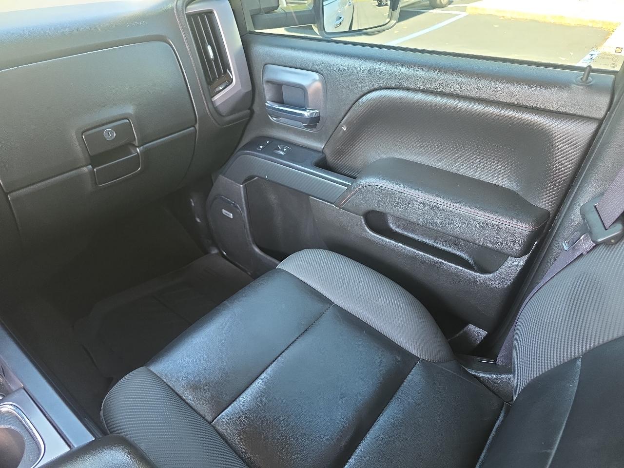 GMC Sierra 2500HD 4WD Crew Cab 153" SLT 2015