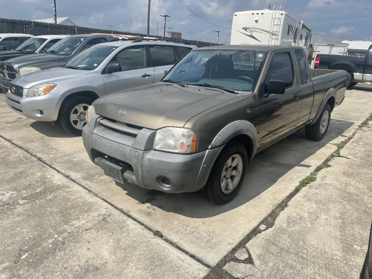 Nissan Frontier XE King Cab 2WD 2001