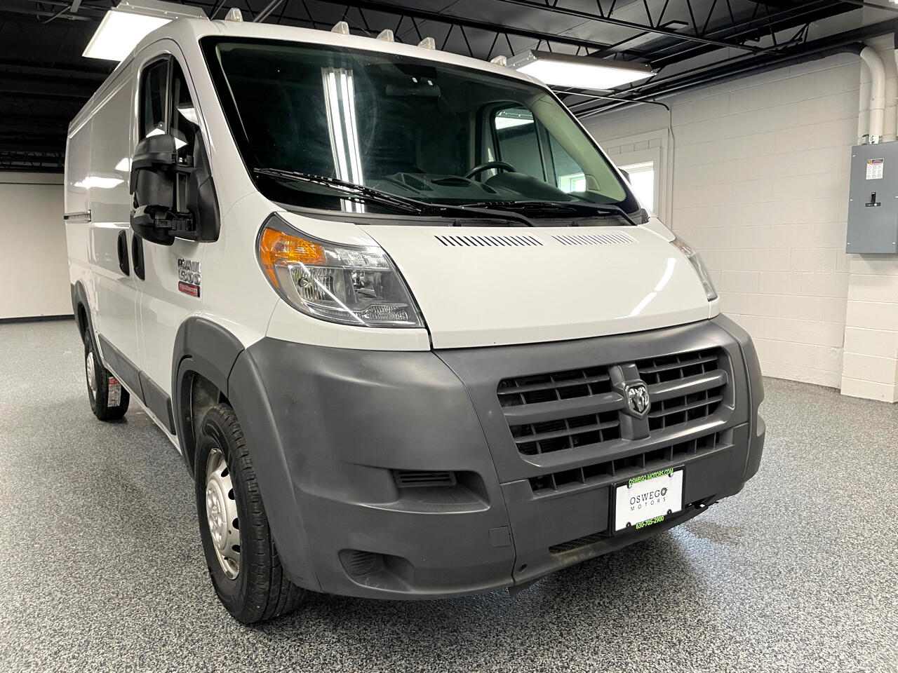 RAM Promaster 1500 Low Roof Tradesman 136-in. WB 2015