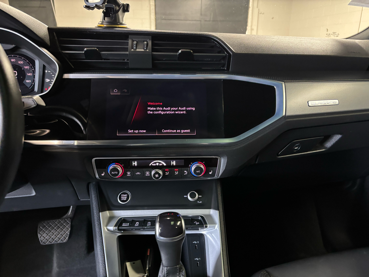Audi Q3 Premium 40 TFSI quattro 2022 Audi Q3 Premium 40 TFSI quattro 2022