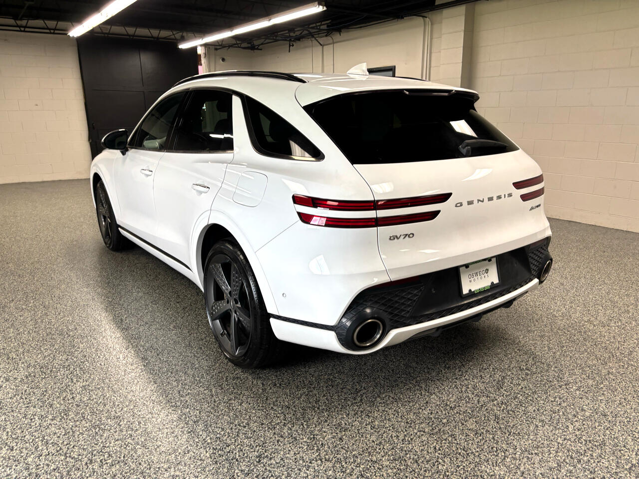 2022 Genesis GV70 3.5T Sport Prestige photo 6