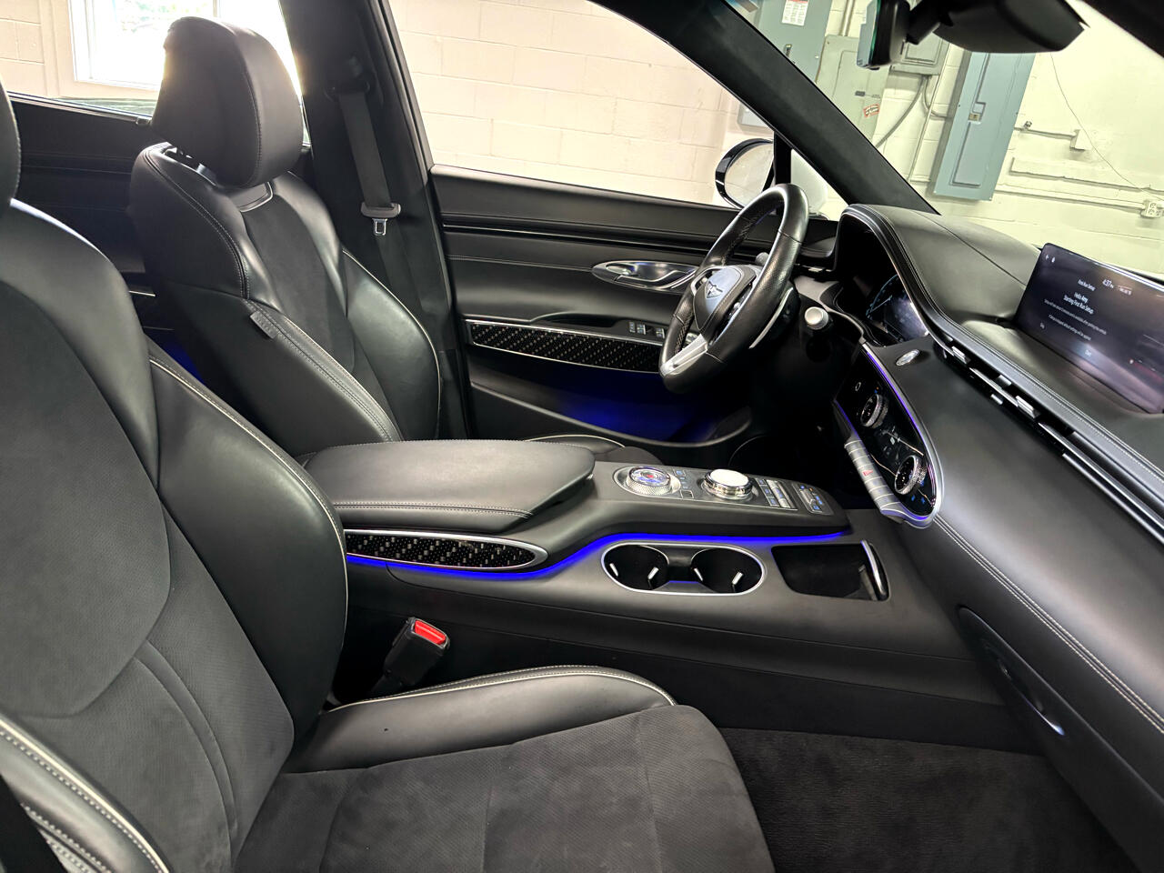 2022 Genesis GV70 3.5T Sport Prestige photo 17