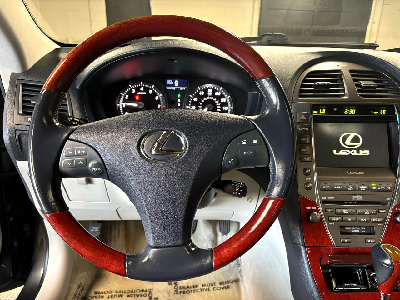 2009 Lexus ES 350 photo 17