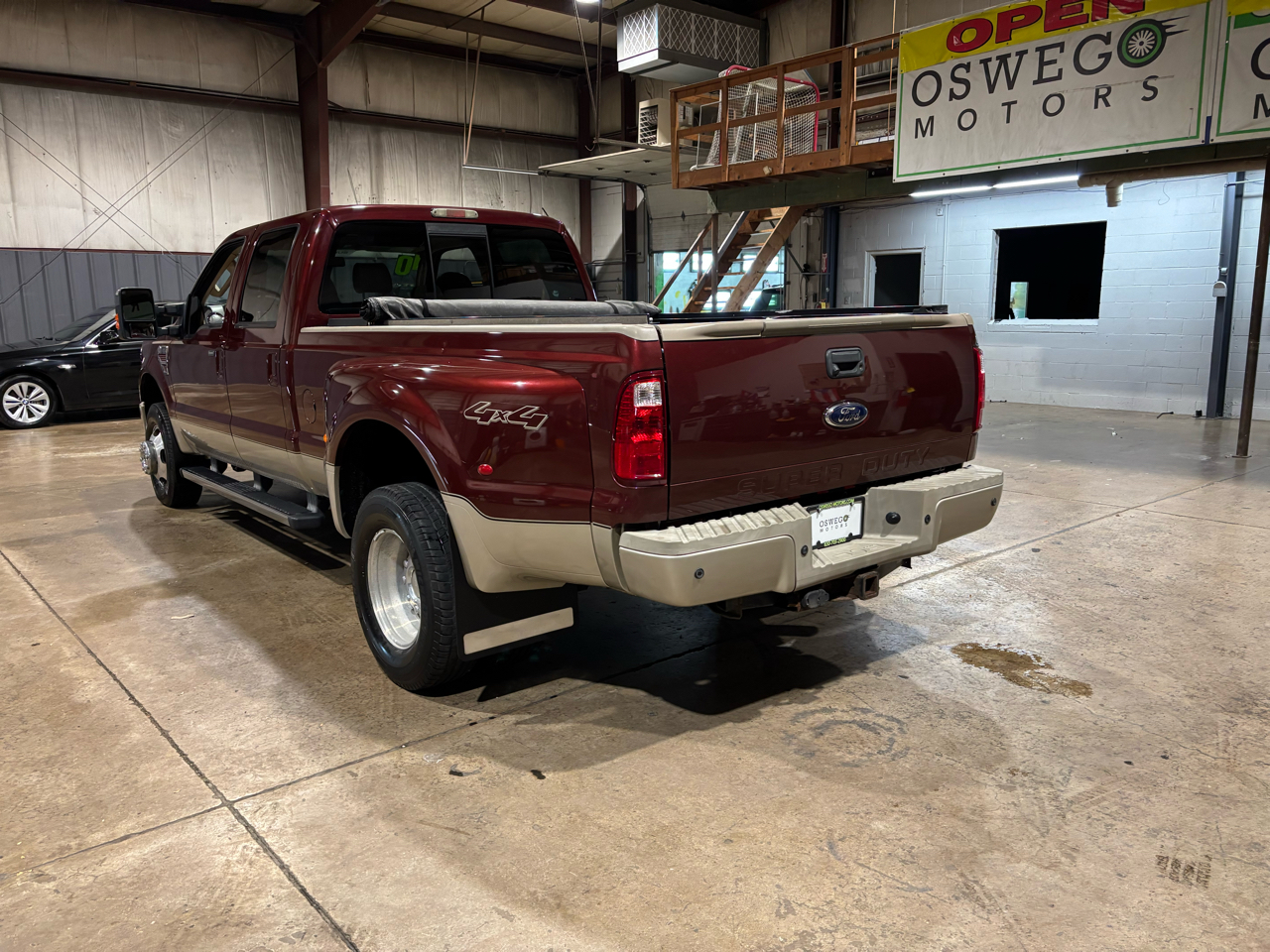 2010 Ford F-350 King Ranch photo 4