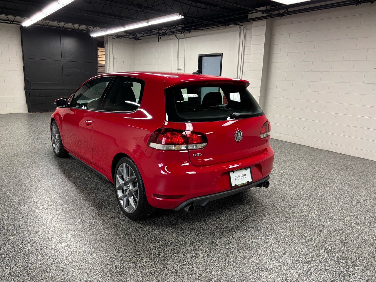 2013 Volkswagen Golf GTI Autobahn photo 2