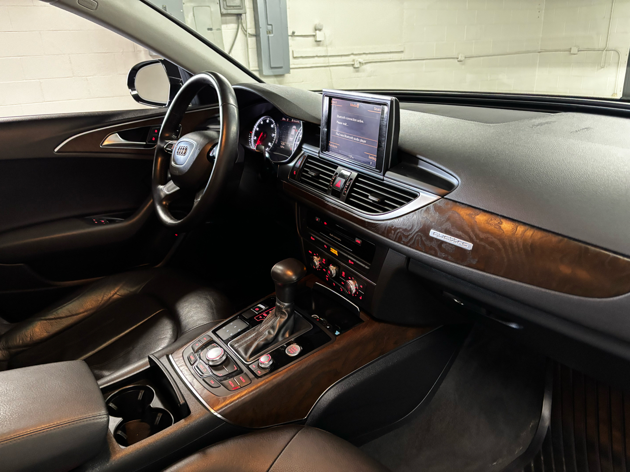 Audi A6 3.0T Premium Plus quattro 2013