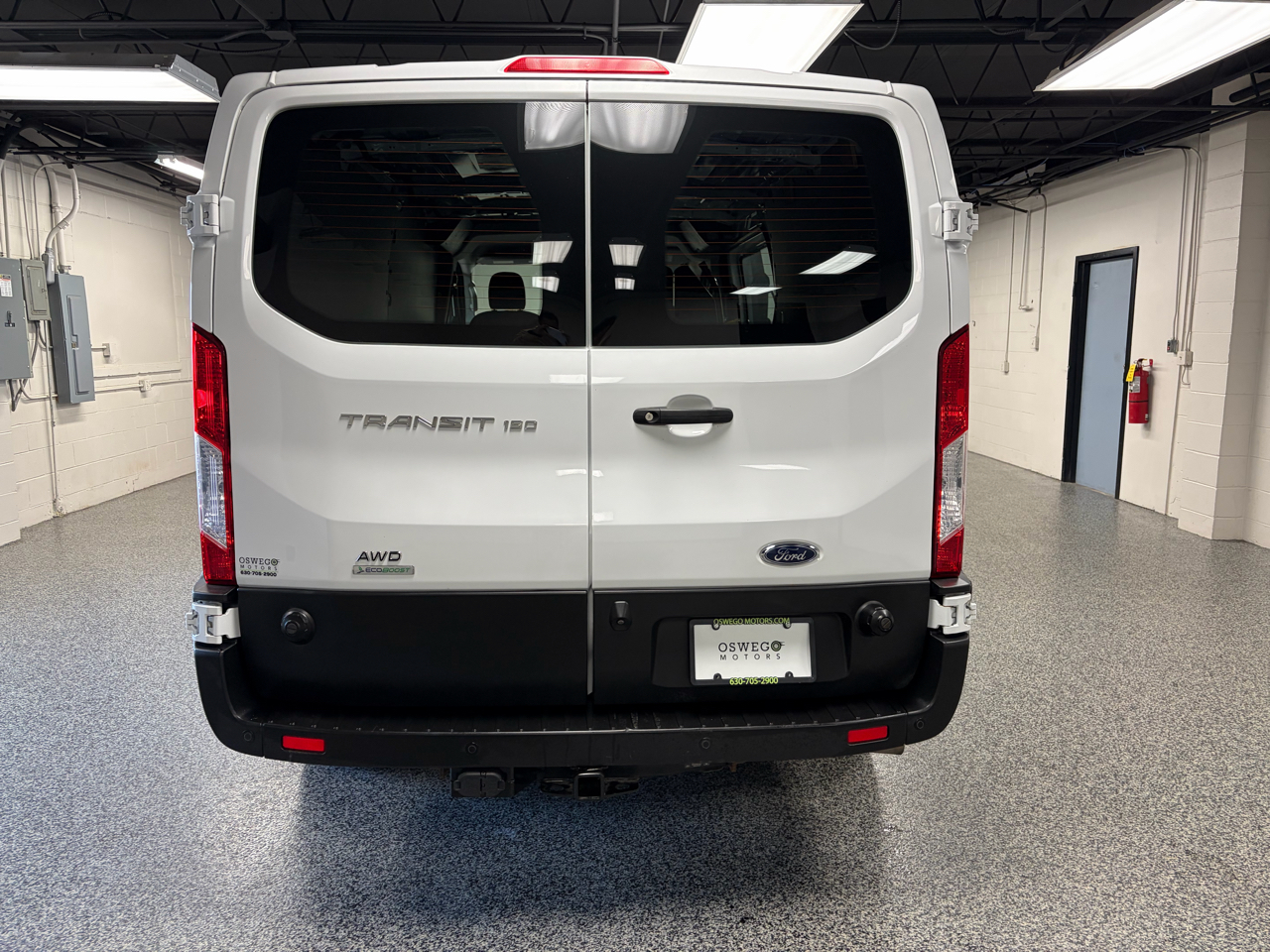 Ford Transit 150 Van Low Roof w/Sliding Pass. 148-in. WB 2020