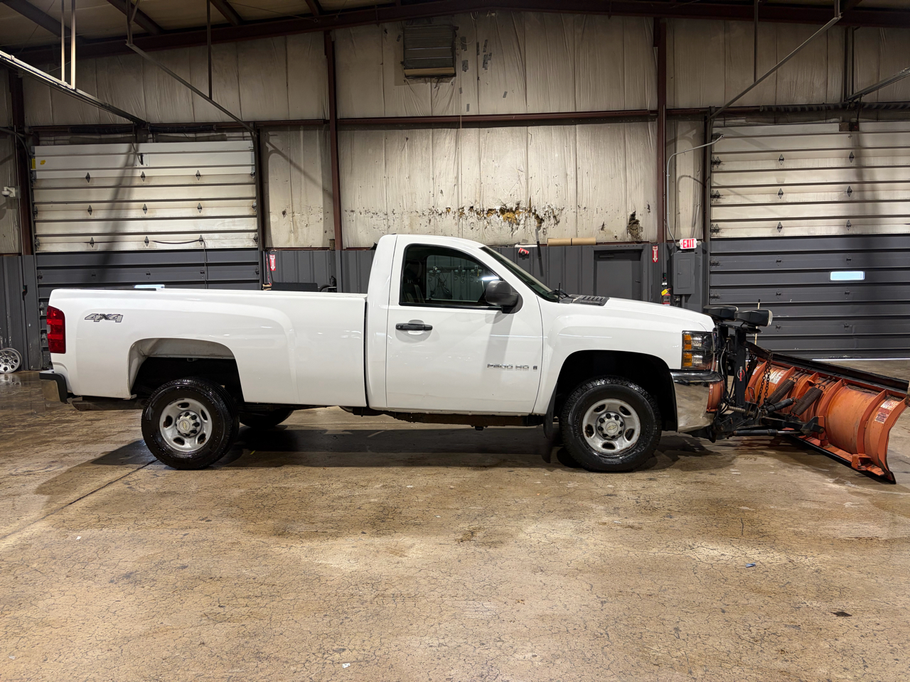 Chevrolet Silverado 2500HD Work Truck Long Box 4WD 2009