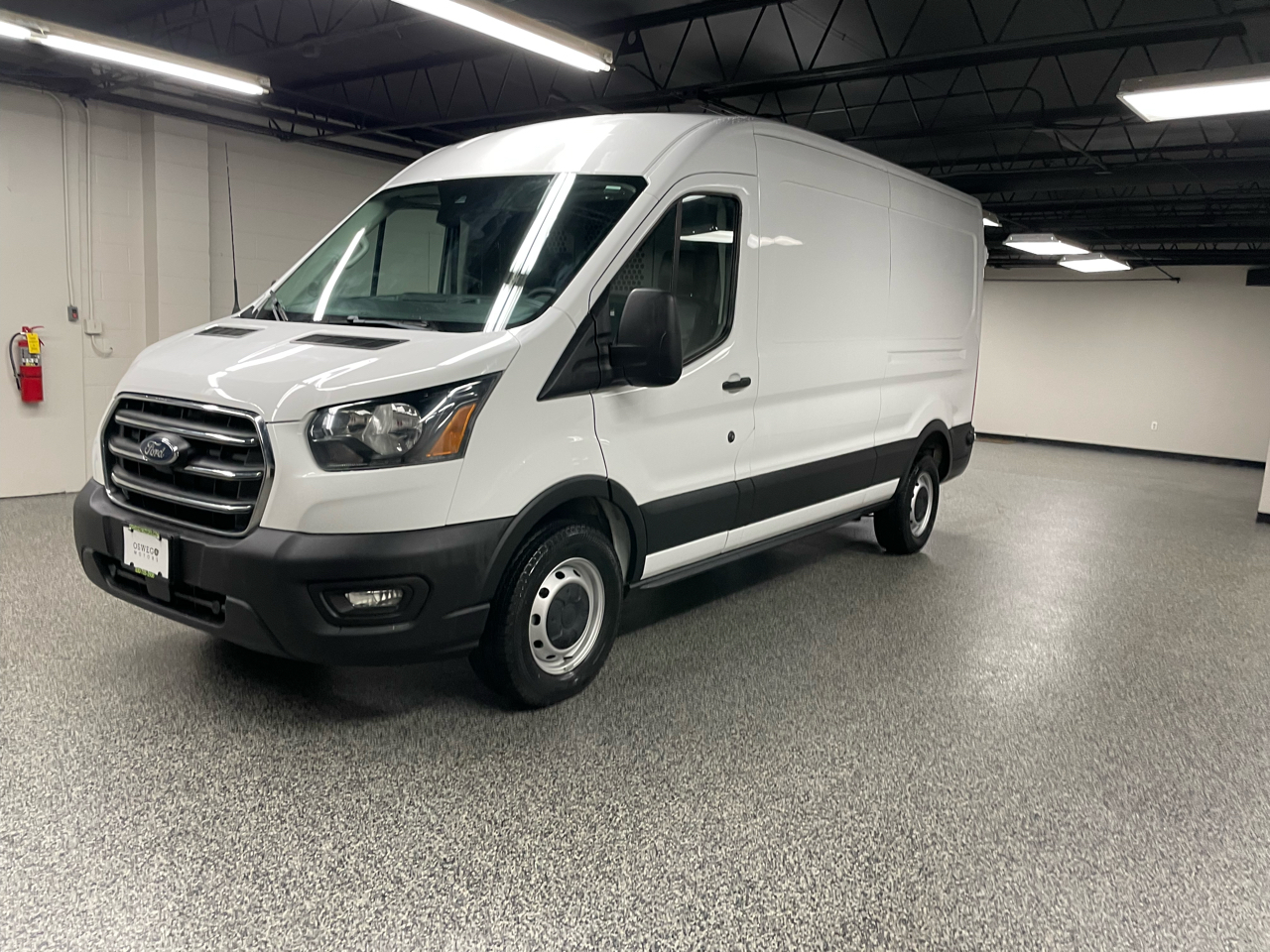 Ford Transit 250 Van Med. Roof w/Sliding Pass. 130-in. WB 2020