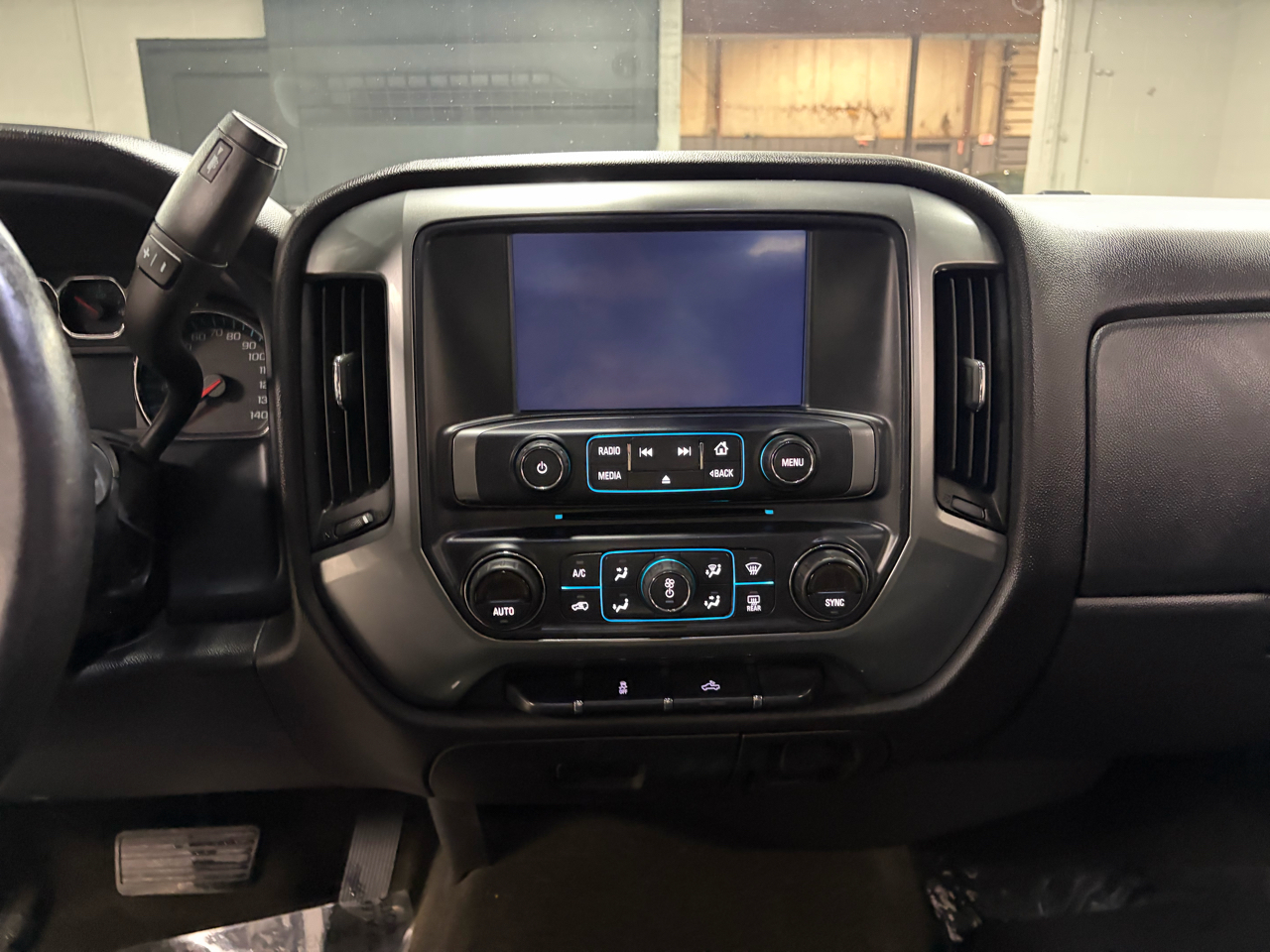 Chevrolet Silverado 1500 LT Double Cab 2WD 2015