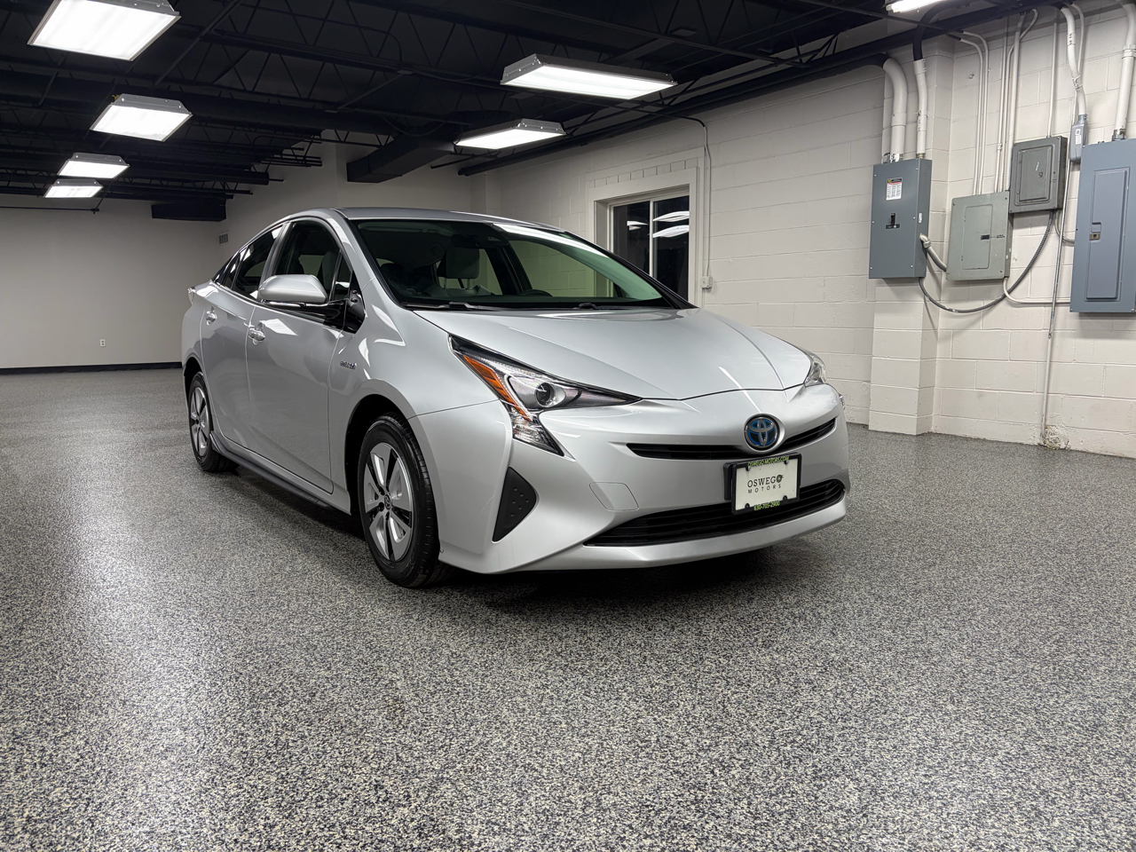Toyota Prius Two Eco 2018