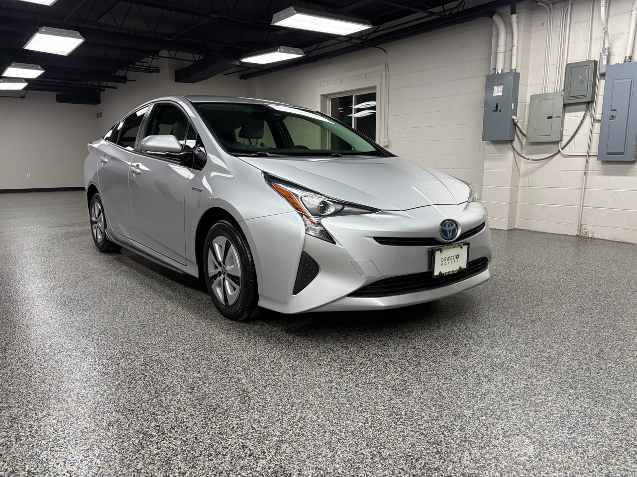 Toyota Prius Two Eco 2018