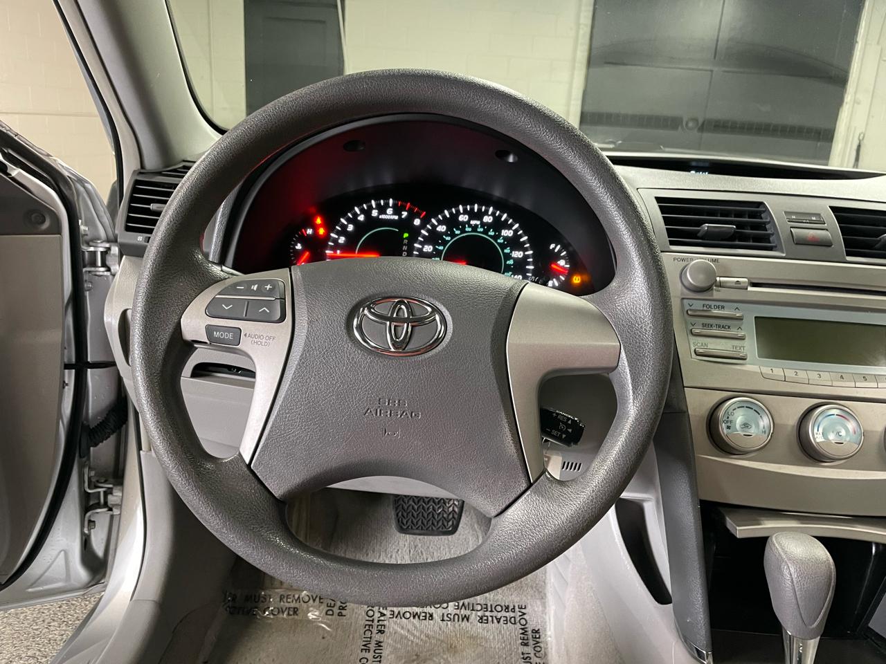 Toyota Camry LE 2009