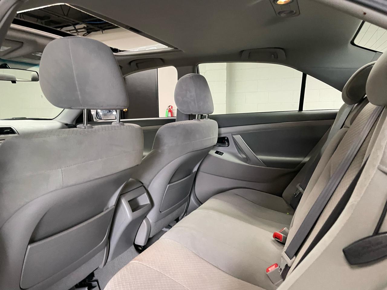 Toyota Camry LE 2009