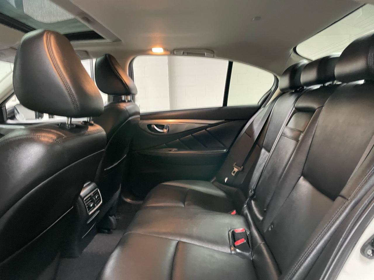 Infiniti Q50 2.0t AWD 2017