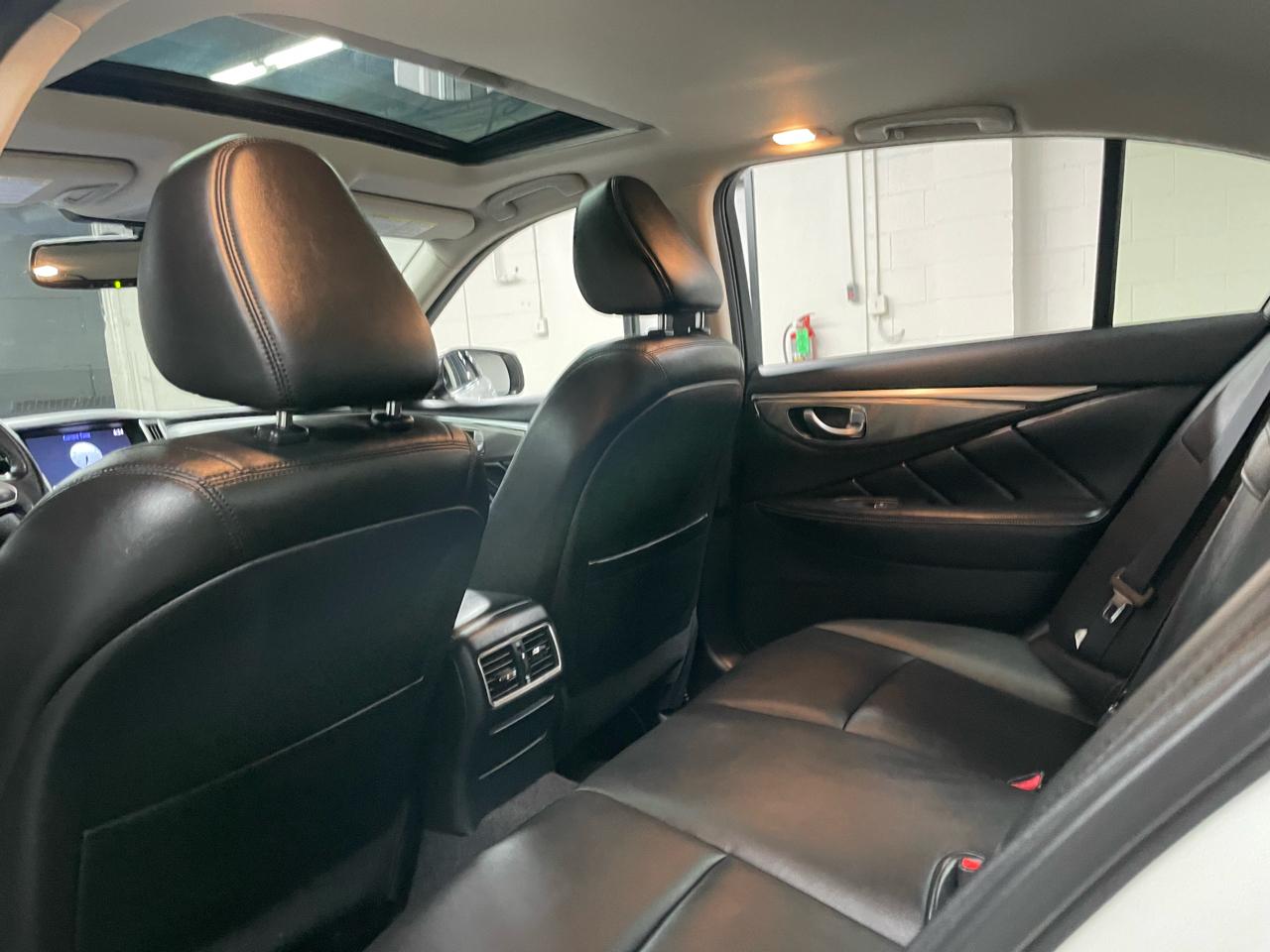 Infiniti Q50 2.0t AWD 2017