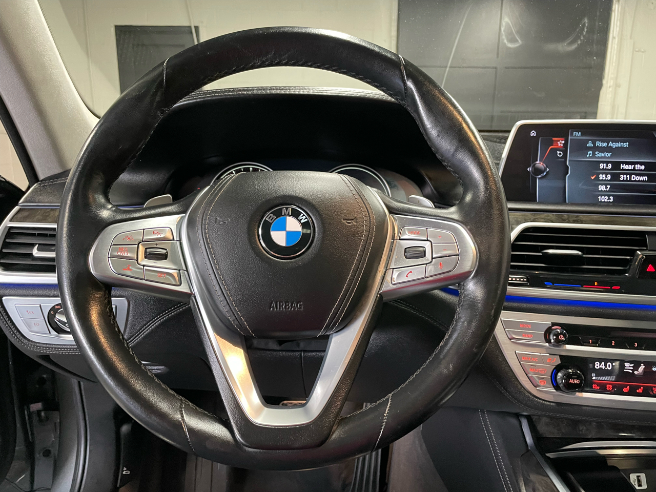 BMW 7-Series 750i xDrive 2016