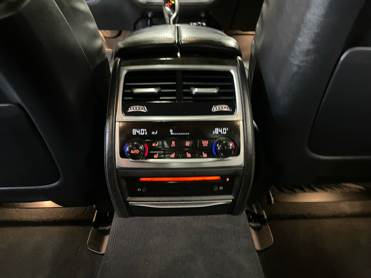 BMW 7-Series 750i xDrive 2016