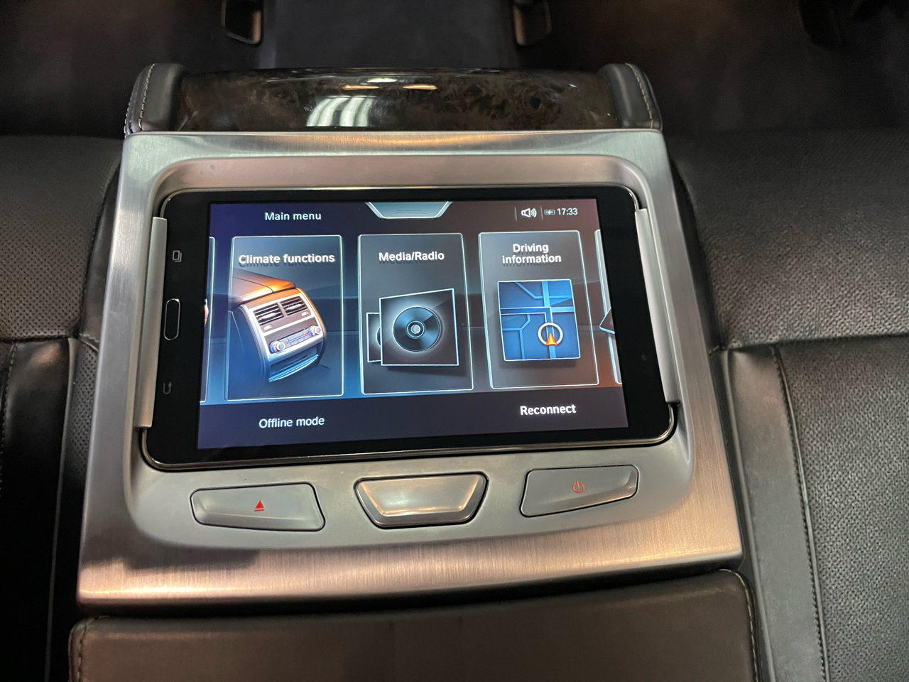 BMW 7-Series 750i xDrive 2016