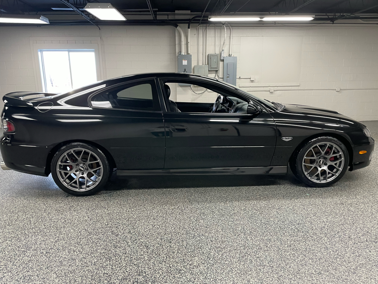 Pontiac GTO Coupe 2005