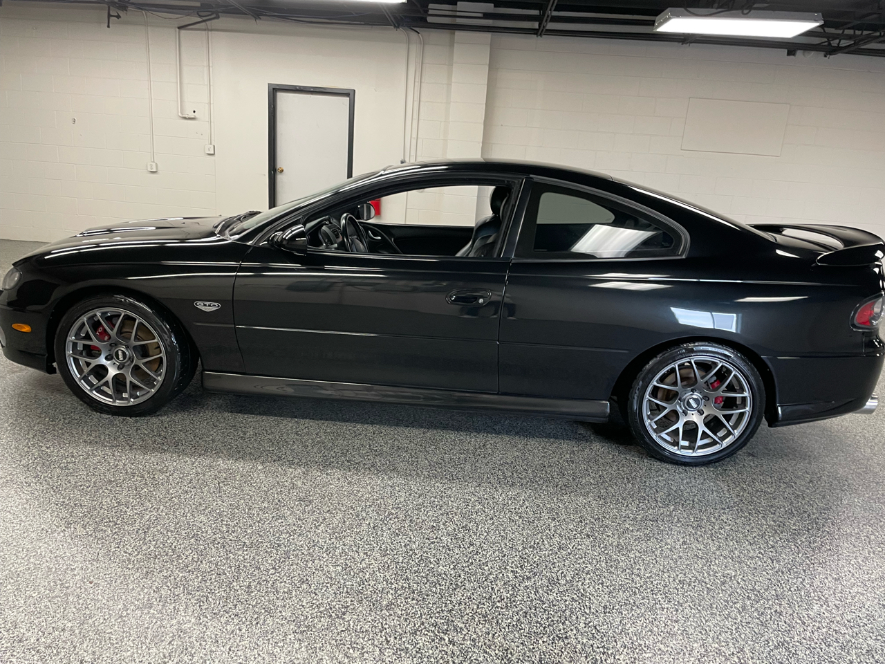 Pontiac GTO Coupe 2005