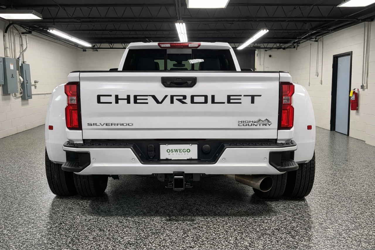 Chevrolet Silverado 3500HD High Country Crew Cab Long Box DRW 4WD 2021